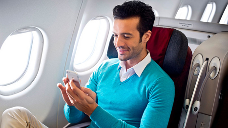 Which airlines offer inflight Internet access from Australia?